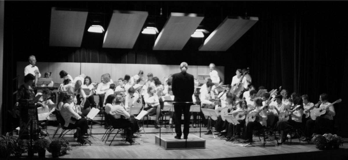 photo orchestre noir et blanc